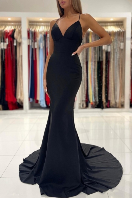 Vintage Black Floor-length Spaghetti Straps V-neck Backless Mermaid Prom Dress