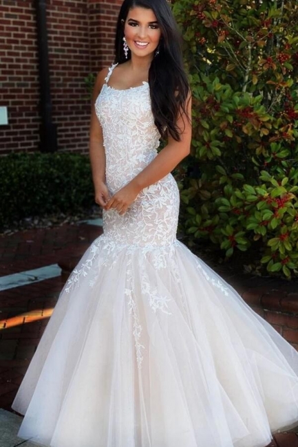 Elegant White Spaghetti StrapsTulle Lace Appliques Mermaid Prom Dress